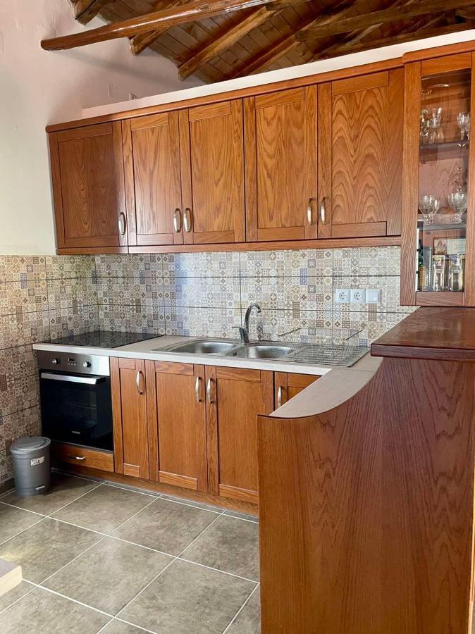 Politeika Traditional House Tirós Zewnętrze zdjęcie