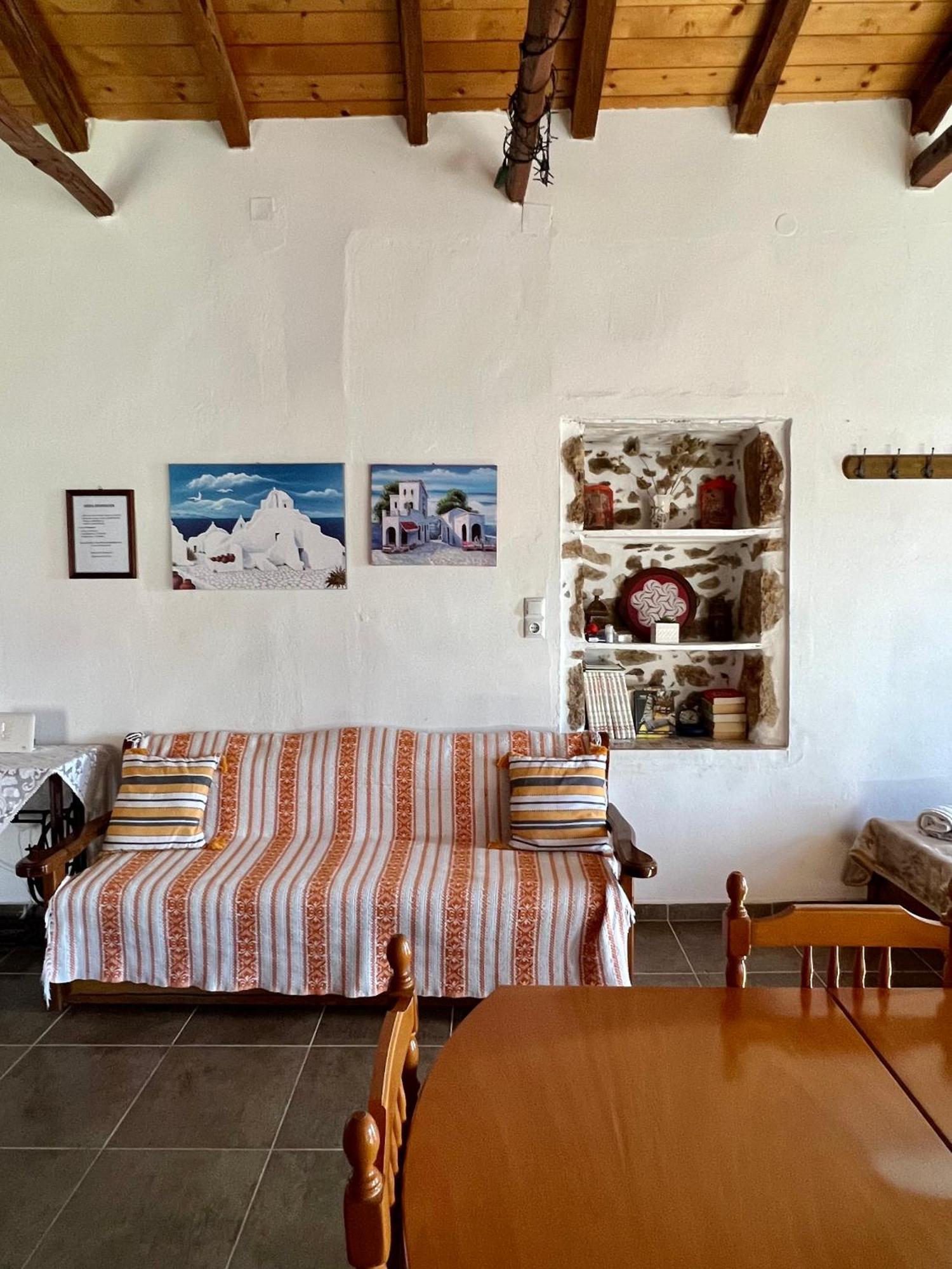 Politeika Traditional House Tirós Zewnętrze zdjęcie
